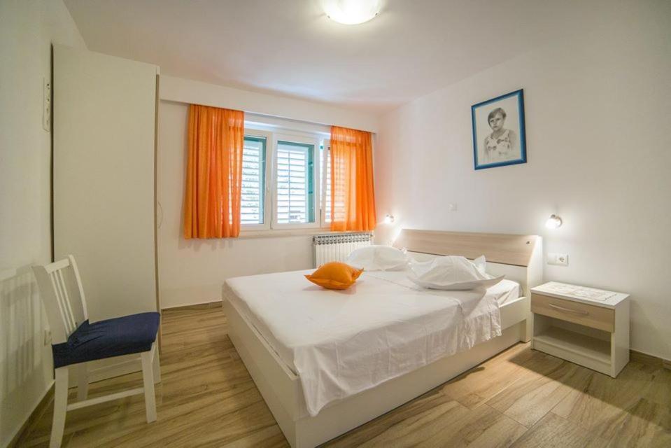 Apartmani Stipan Brela Dış mekan fotoğraf