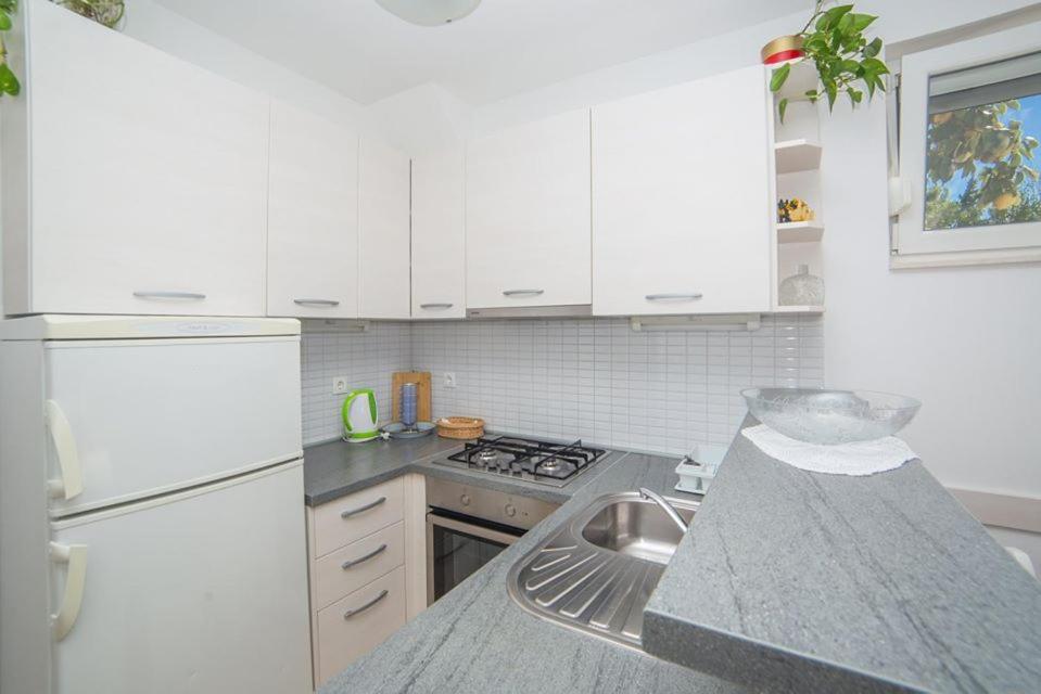 Apartmani Stipan Brela Dış mekan fotoğraf