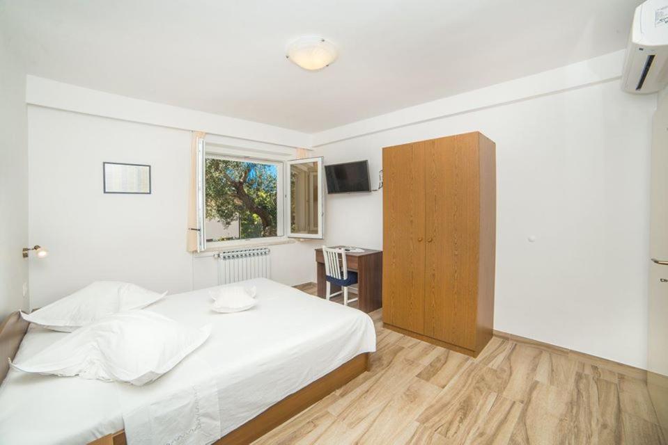 Apartmani Stipan Brela Dış mekan fotoğraf